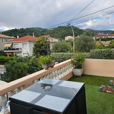 Studio 3 A La Trinite Proche De Nice 10 Mn, Monaco 15 Mn Et L'Italie 30 Mn Exterior foto